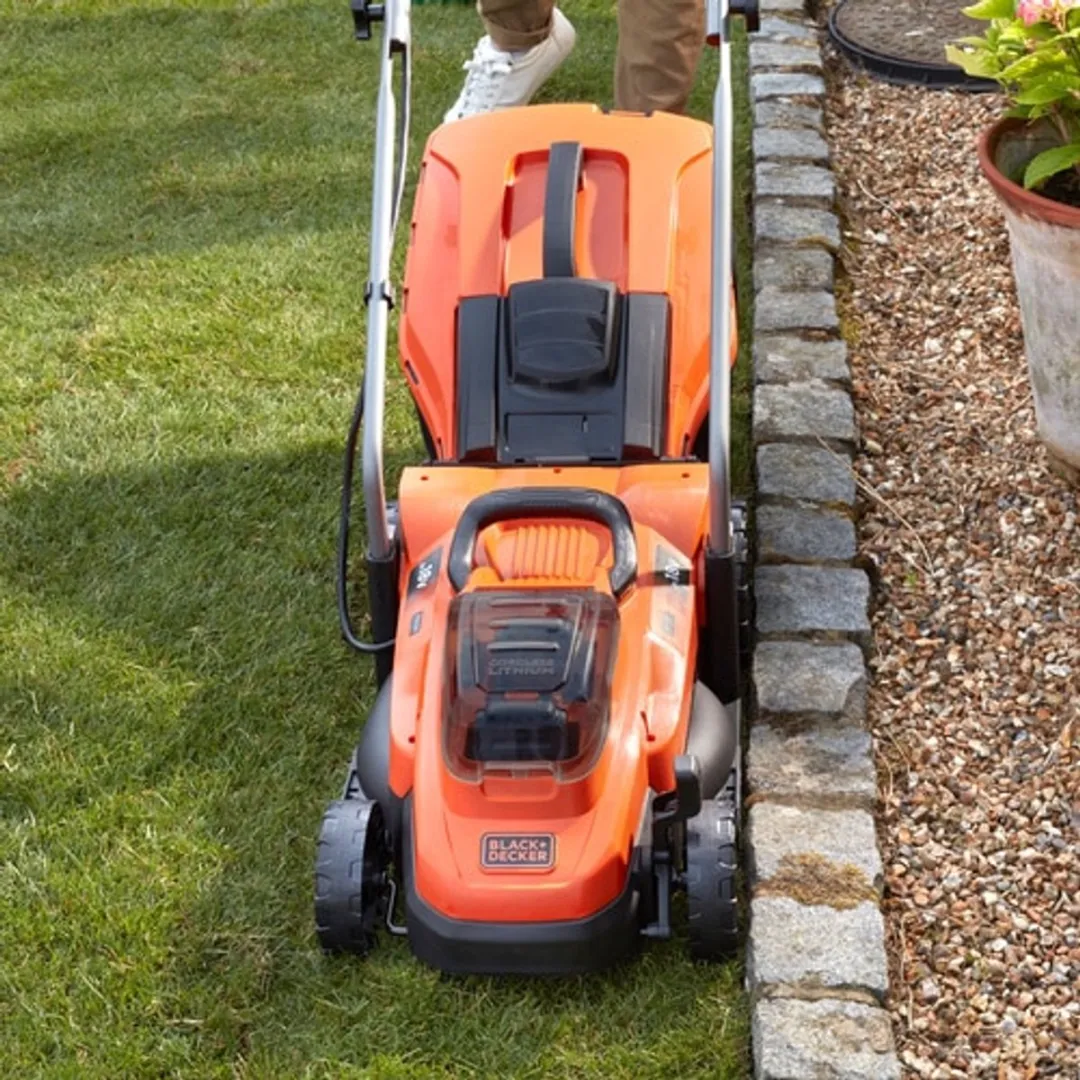 BLACK+DECKER BCMW33184L2-QW Grasmaaier 33cm - 2x 18V 4.0Ah - 35L