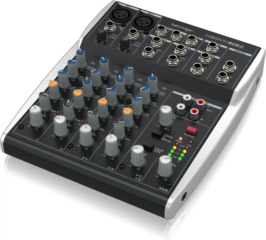 Behringer XENYX 802S