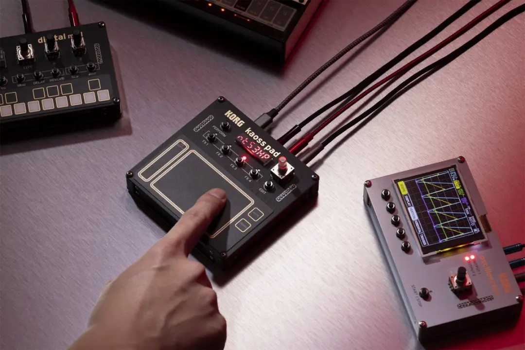 Korg NTS-3 KRNTS3 Kaoss Pad Kit - Zwart - afbeelding 6 van 6