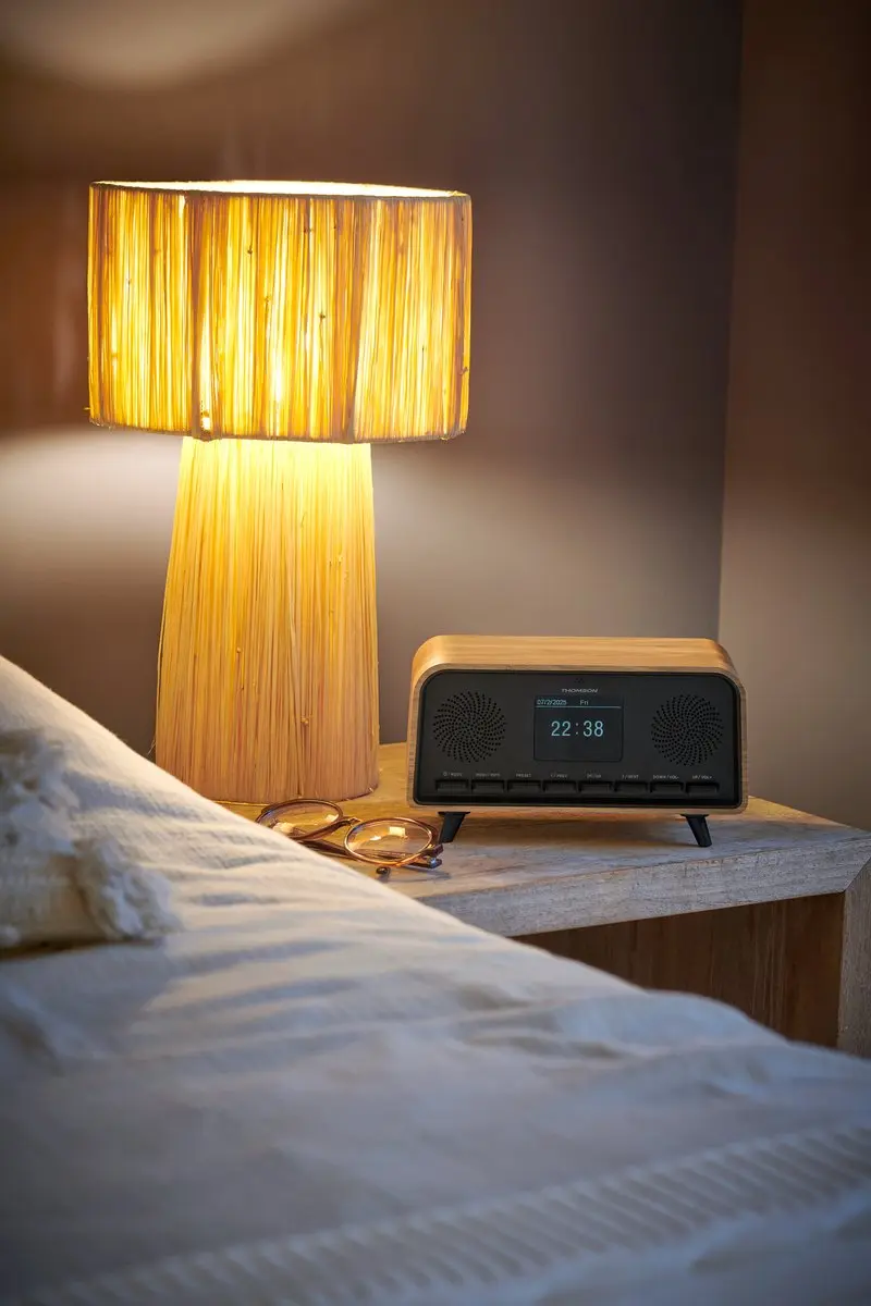 Thomson RT850DABBT Wekkerradio - Zwart en Hout - afbeelding 4 van 6