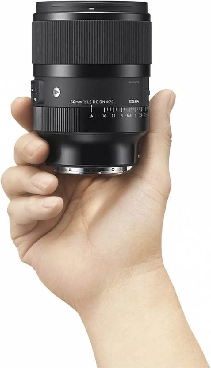 Sigma 50mm f/1.2 DG DN ART - 72mm Filter - 13 Bladen