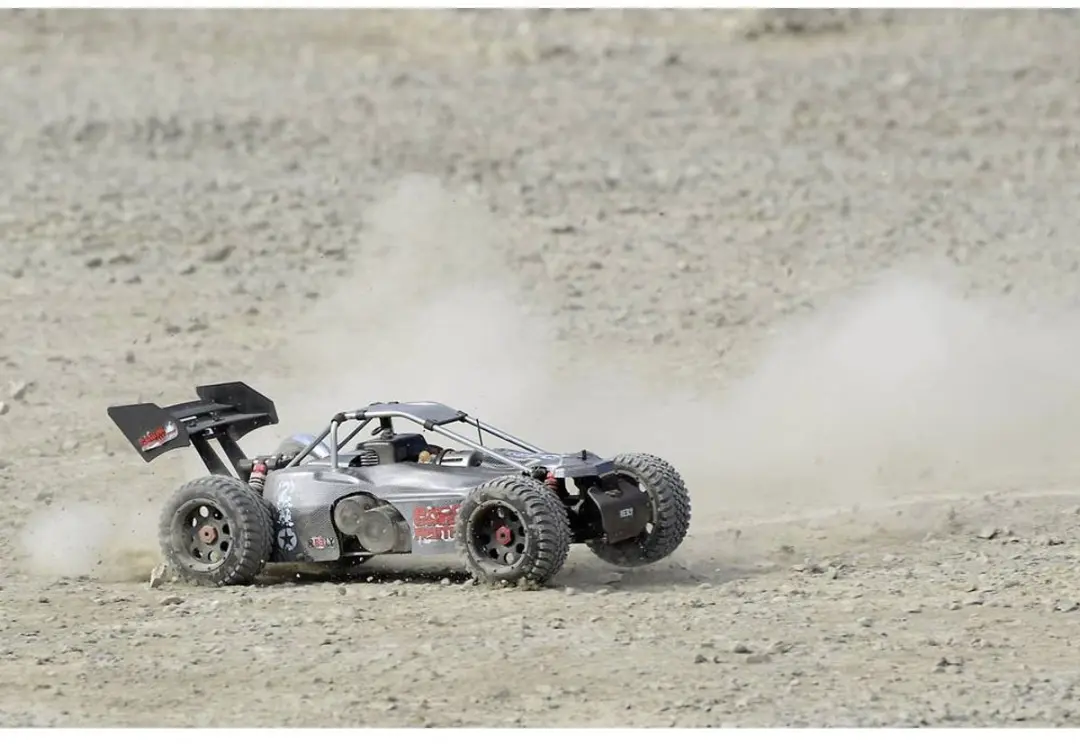 Reely Carbon Fighter 1:6 Benzine Buggy RTR - Zwart - afbeelding 4 van 6