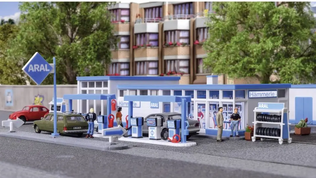 Kibri 38541 H0 Aral tankstation - afbeelding 2 van 4