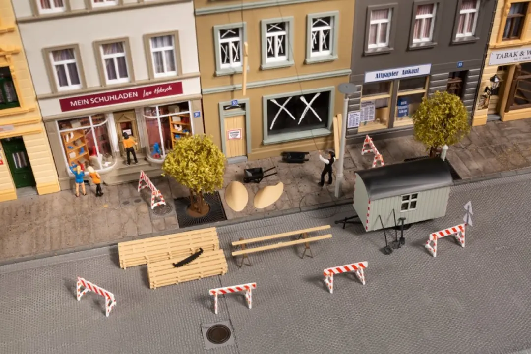 Auhagen 11463 H0 Townhouses Schmidtstrasse 31/33 - afbeelding 4 van 6