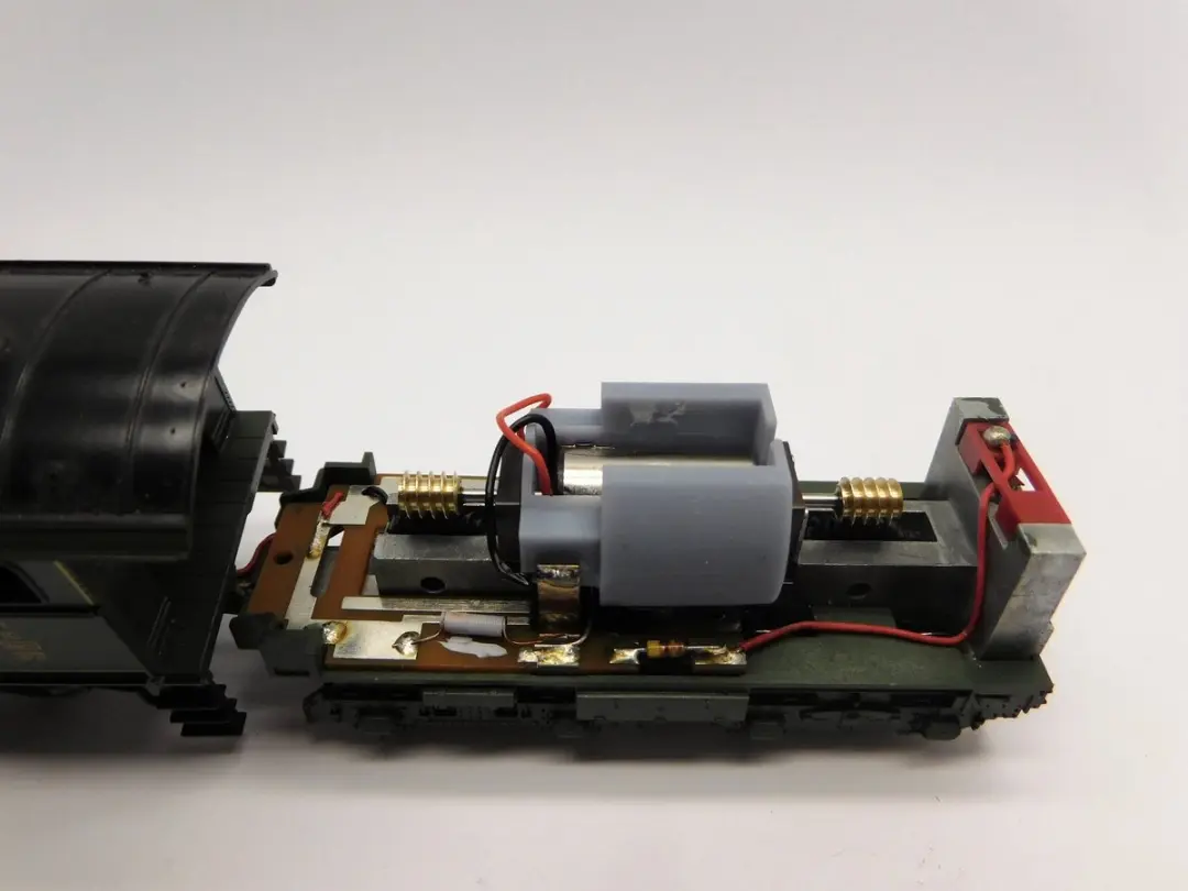 Trix HTR005G Micromotor Ombouwset - o.a. BR 38/Bay P 3/5 - afbeelding 2 van 3