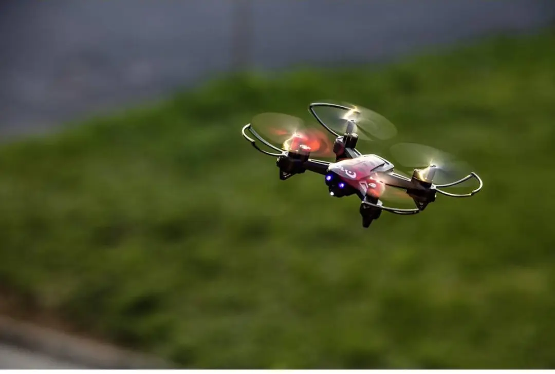Carson X4 Angry Bug 2.0 Quadcopter Drone - RTF - afbeelding 4 van 4