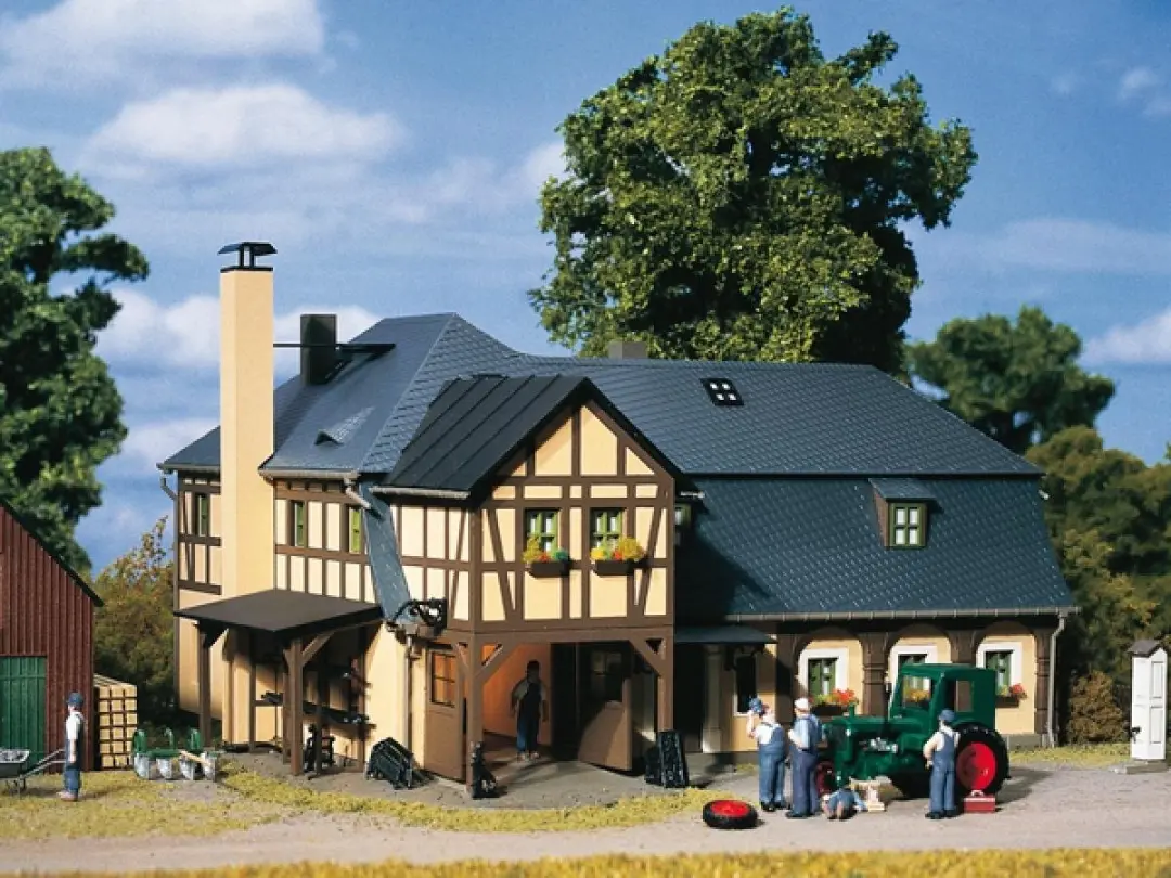Auhagen 11409 Smederij H0