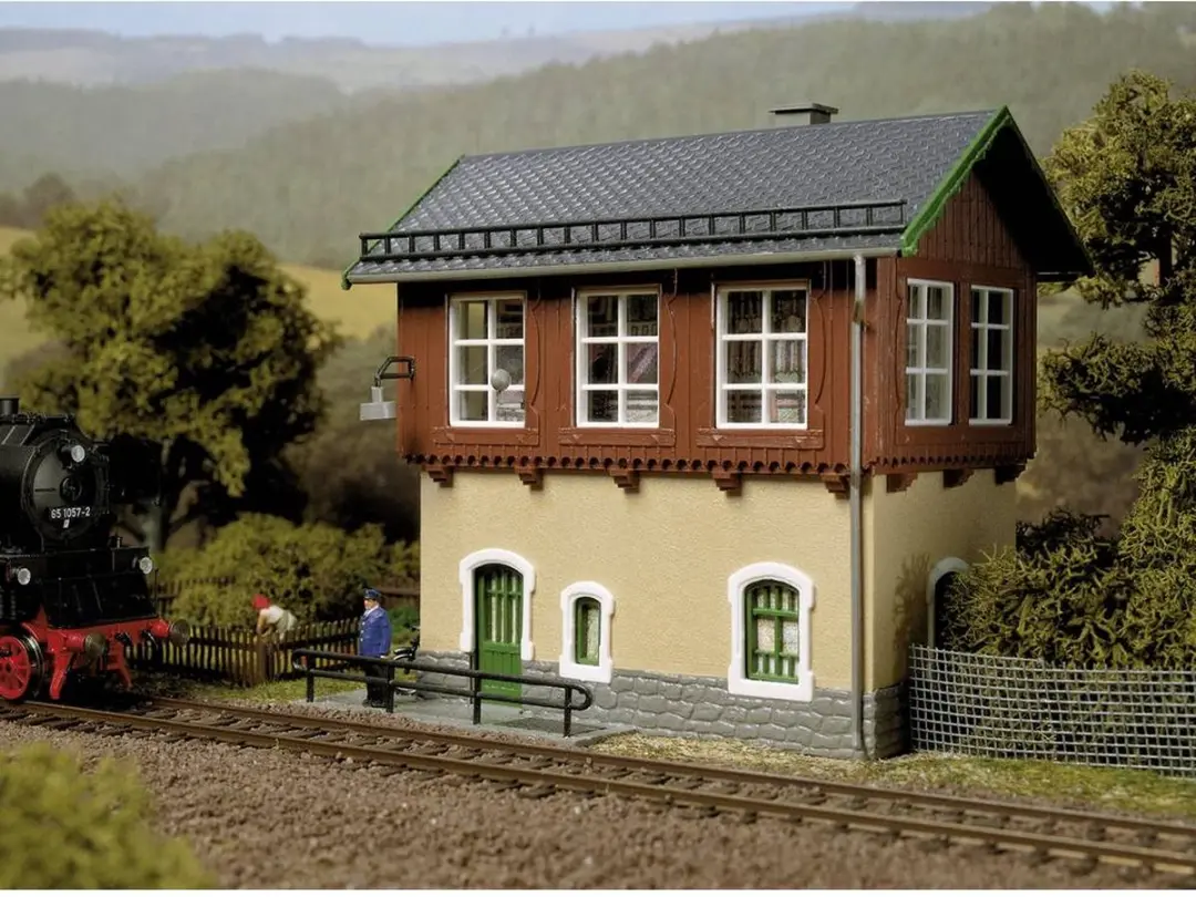 Auhagen 11333 H0 Seinhuisje Tharandt