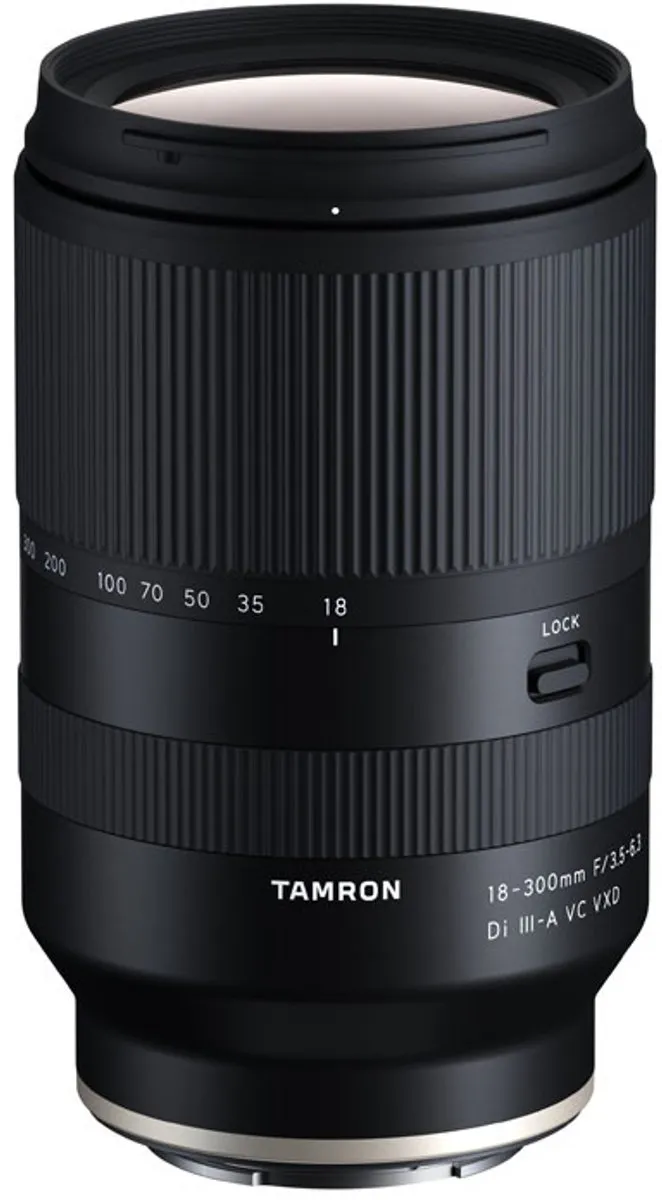 Tamron 18-300mm F/3.5-6.3 Di III-A VC VXD Sony E