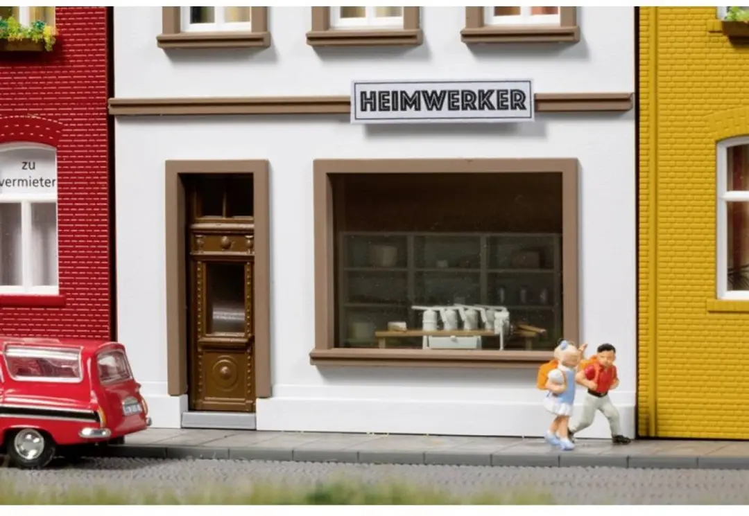 Auhagen 11467 H0 Halbrieliefhuizen Schmidtstraße 18/20/22/24/26 - afbeelding 2 van 6