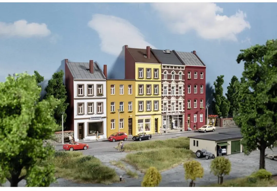 Auhagen 11467 H0 Halbrieliefhuizen Schmidtstraße 18/20/22/24/26