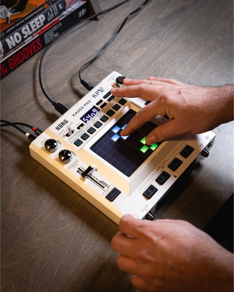 Korg Kaoss Pad V - DJ-mixing tool - afbeelding 4 van 6