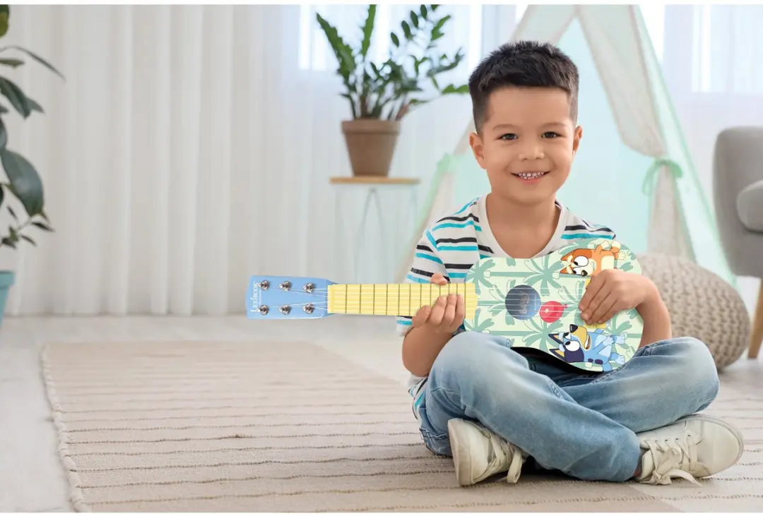 Mijn Eerste Houten Gitaar Bluey