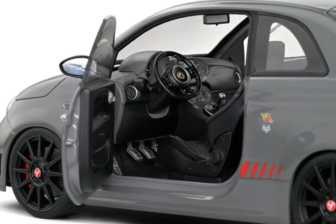 Solido Fiat 695 Abarth XSR Edition Yamaha 1:18 - Grijs - afbeelding 6 van 6