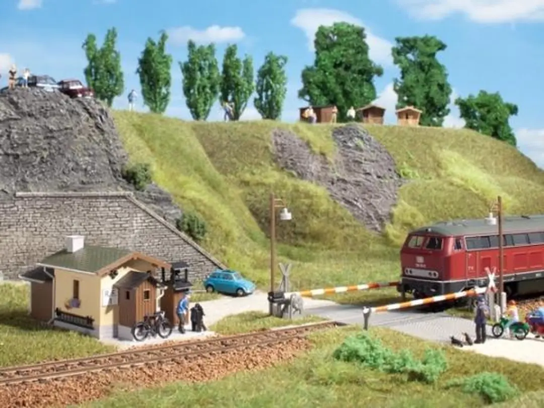 Auhagen 11 345 Baanwachtershuis Bouwpakket H0 - afbeelding 2 van 6