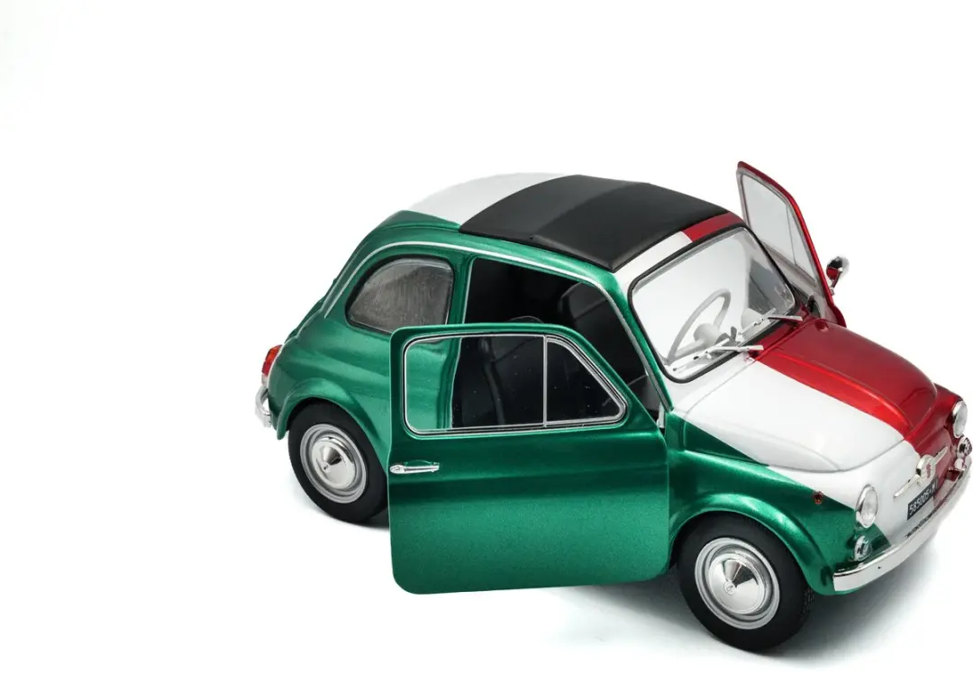 Solido Fiat 500 Tribute to Italia 1:18 S1801409 - afbeelding 5 van 6