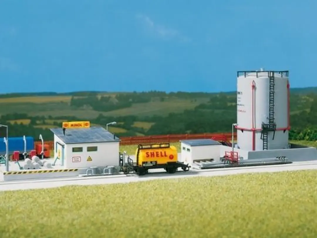 Auhagen 12 264 H0 Benzineoverslagplaats - Grote opslagtank - afbeelding 5 van 6