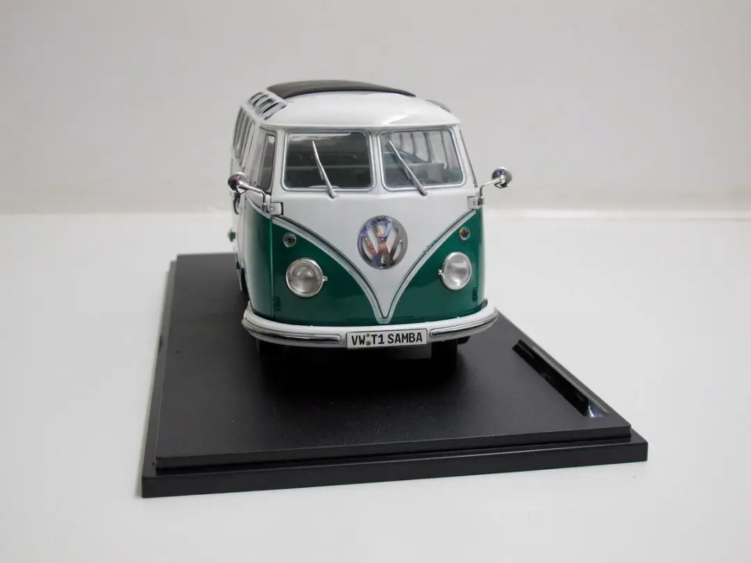 Solido 1/18 VW T1 Samba