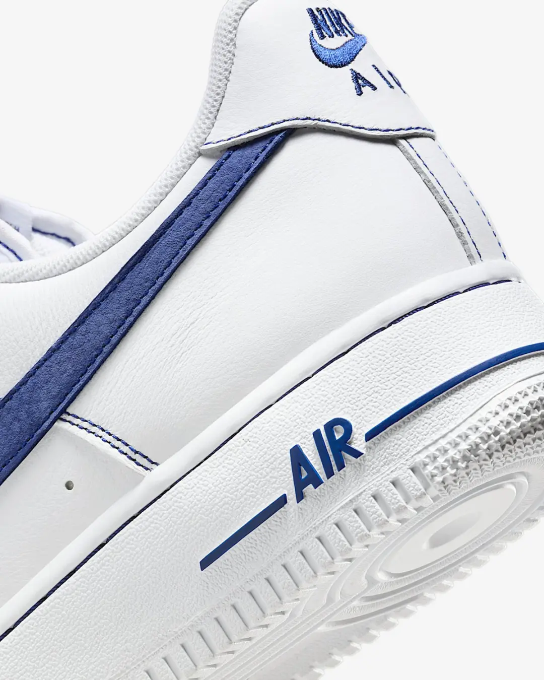 Nike Air Force 1 '07 LV8 Heren Sneakers - Wit/Blauw - afbeelding 5 van 6
