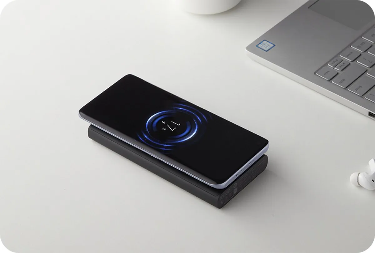 Xiaomi Essential BHR5460GL Powerbank 10000mAh - 4x Opladen - Zwart