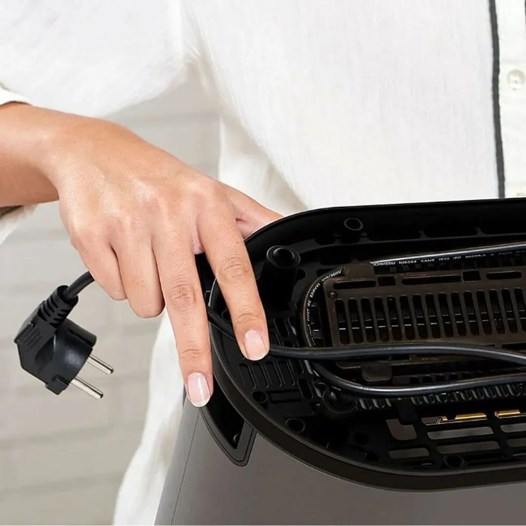 BLACK+DECKER BXTOA901E Broodrooster 900W - Roestvrijstaal - afbeelding 6 van 6