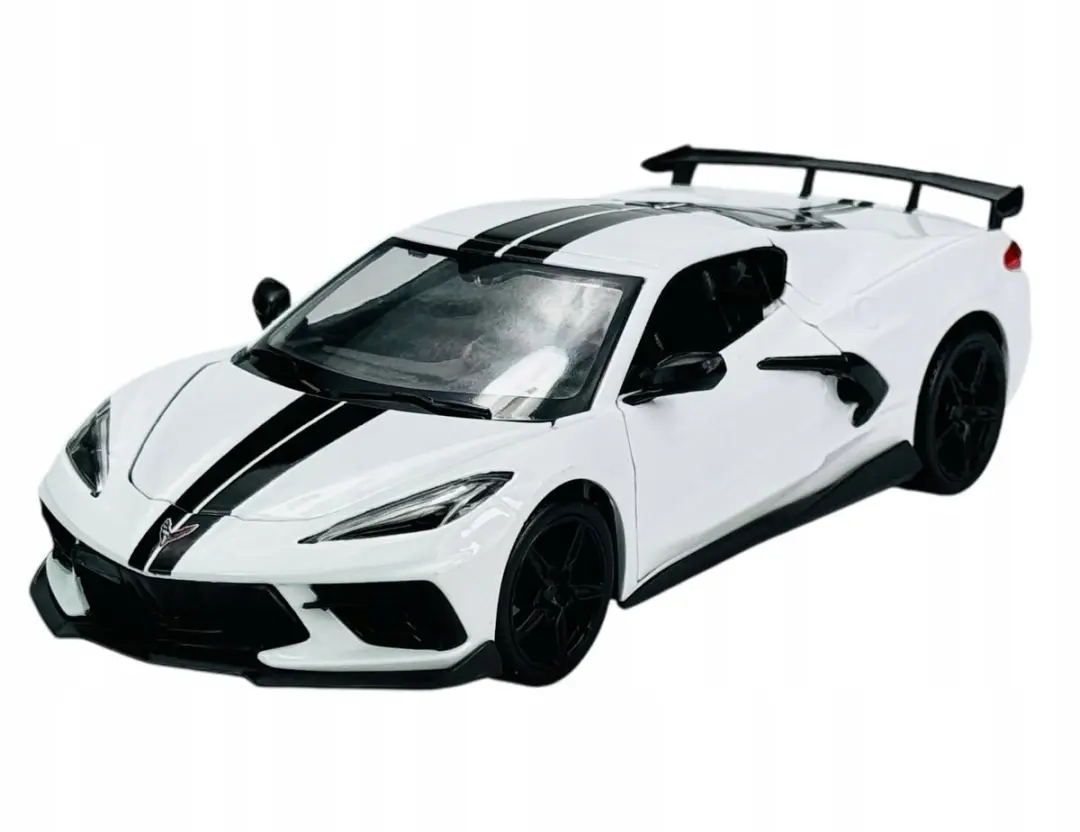 Maisto 2020 Chevrolet Corvette Stingray Coupe Wit 1:24 Metaal Model