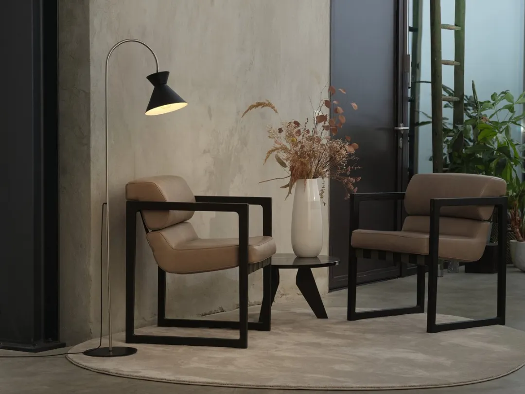 Osram Decor Taille Vloerlamp E27 - Zwart