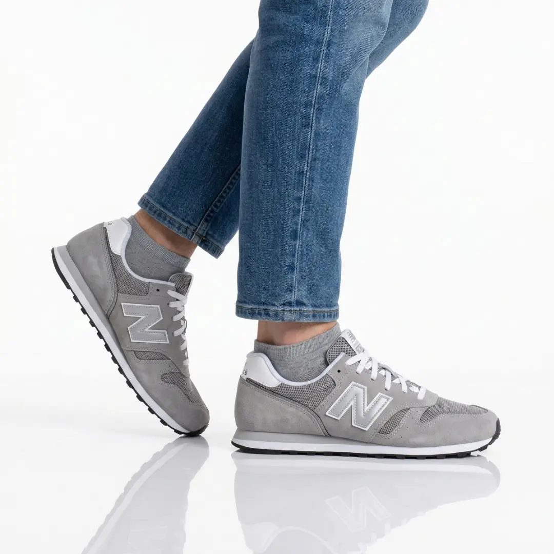 New Balance 373 v2 Heren Sneakers - Grijs - EU 41.5 - afbeelding 2 van 6