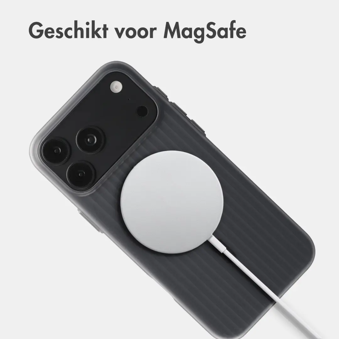 Accezz Lite Backcover iPhone 18 Pro / 17 Pro - Fluted - Matte Black - afbeelding 3 van 6