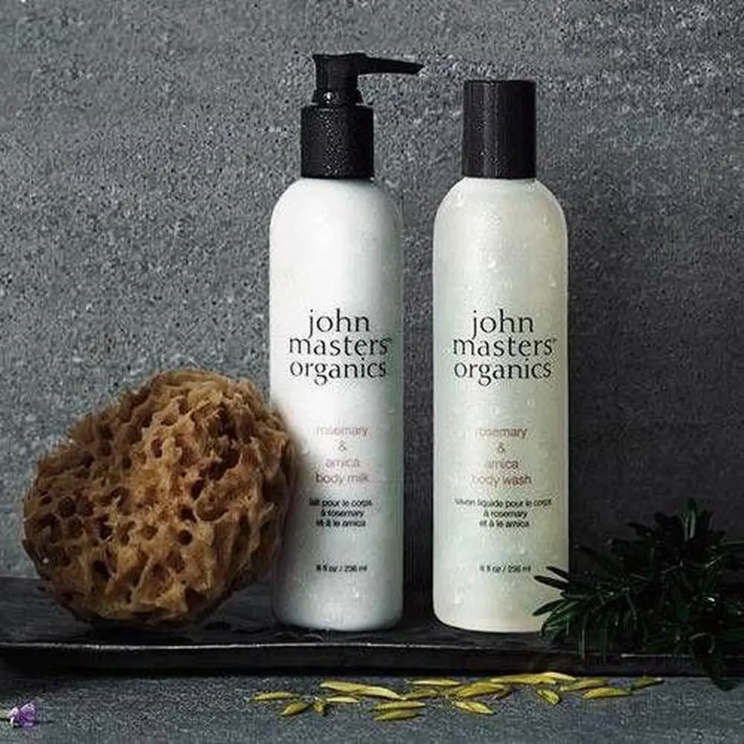 John Masters Organics Rosemary & Arnica Body Milk - 236ml - afbeelding 3 van 4