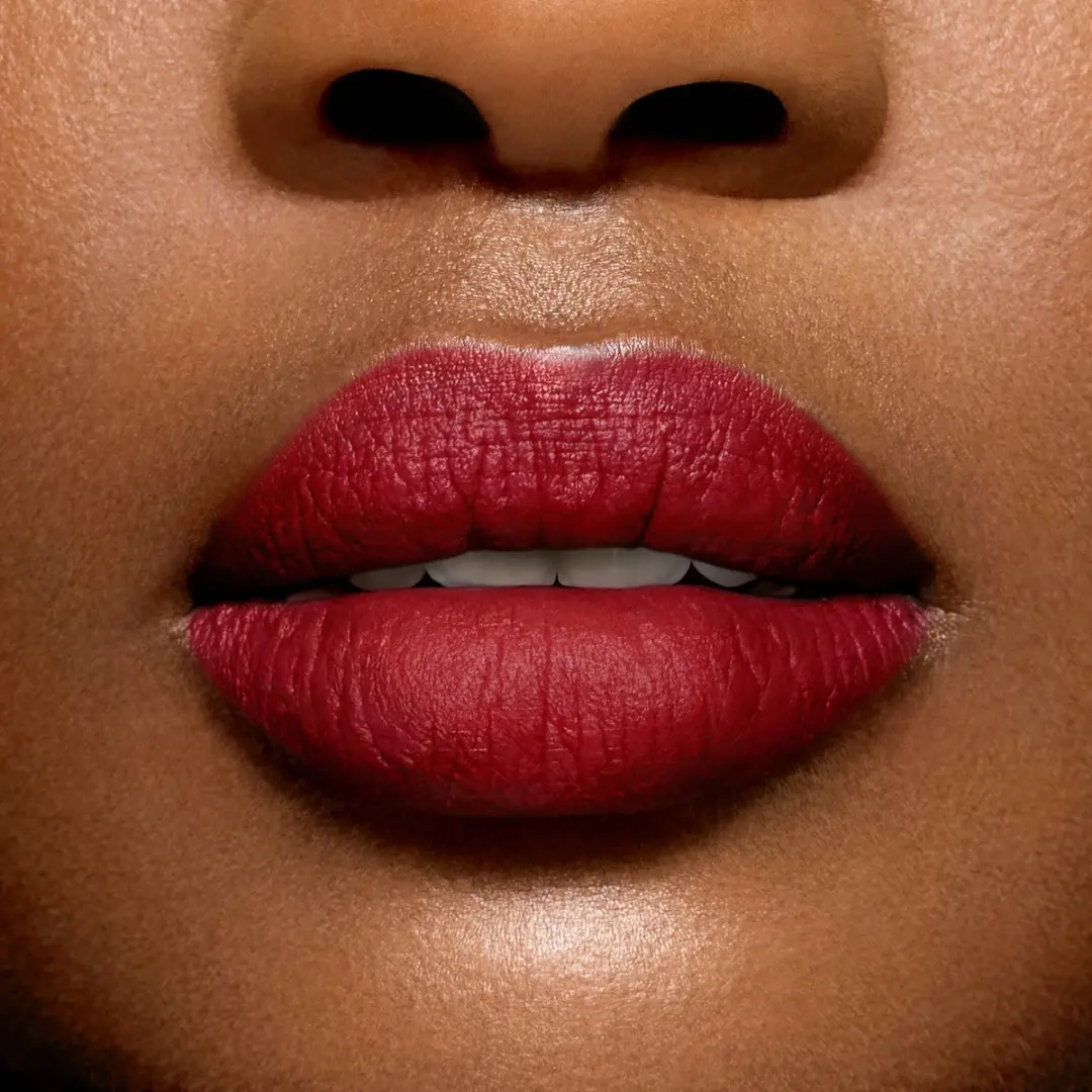 Lancôme L'Absolu Rouge Intimatte Lipstick 525 Sexy Cherry - afbeelding 2 van 6