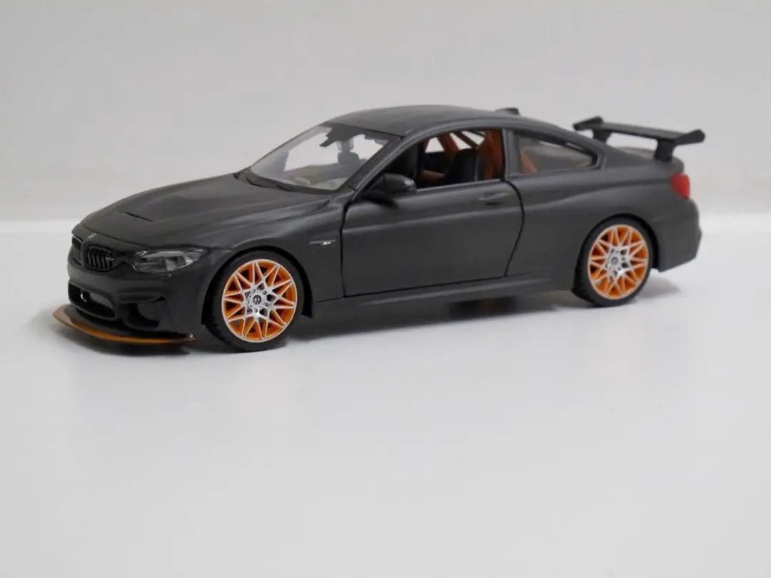 Maisto BMW M4 GTS 1:24 Auto
