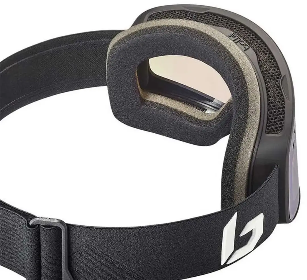 Bollé Nevada Photochromic Skibril - Zwart | Categorie 1-3 - afbeelding 2 van 6