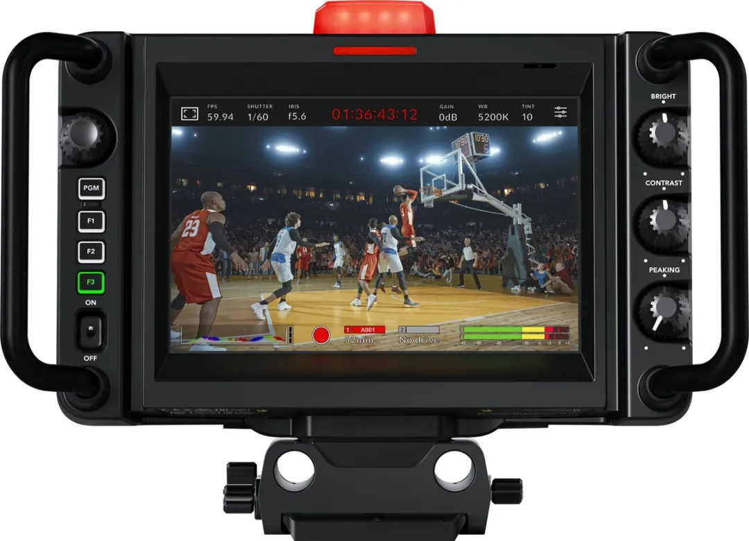 Blackmagic Design 4K Pro Handcamcorder CINSTUDMFT/G24PDF - Zwart