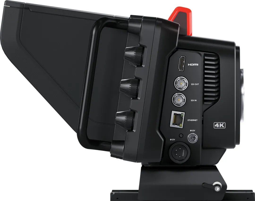 Blackmagic Design 4K Pro Handcamcorder CINSTUDMFT/G24PDF - Zwart