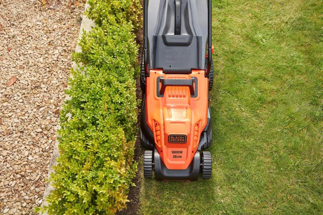 BLACK+DECKER BEMW471ES-QS Grasmaaier 1600W - 45L