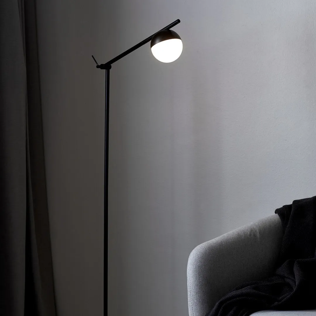 Nordlux Contina Vloerlamp - Opaal Glas/Zwart