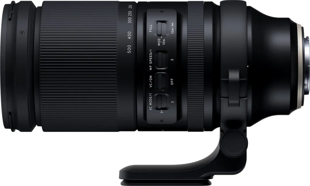 Tamron 150-500mm F/5-6.7 Di III VXD - Fujifilm X - 82mm