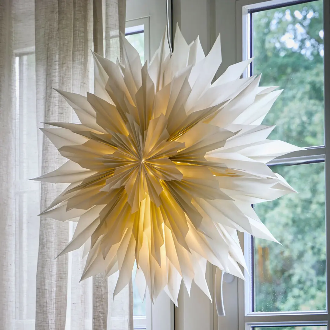 Loberon Tindrae Papieren Ster met Verlichting