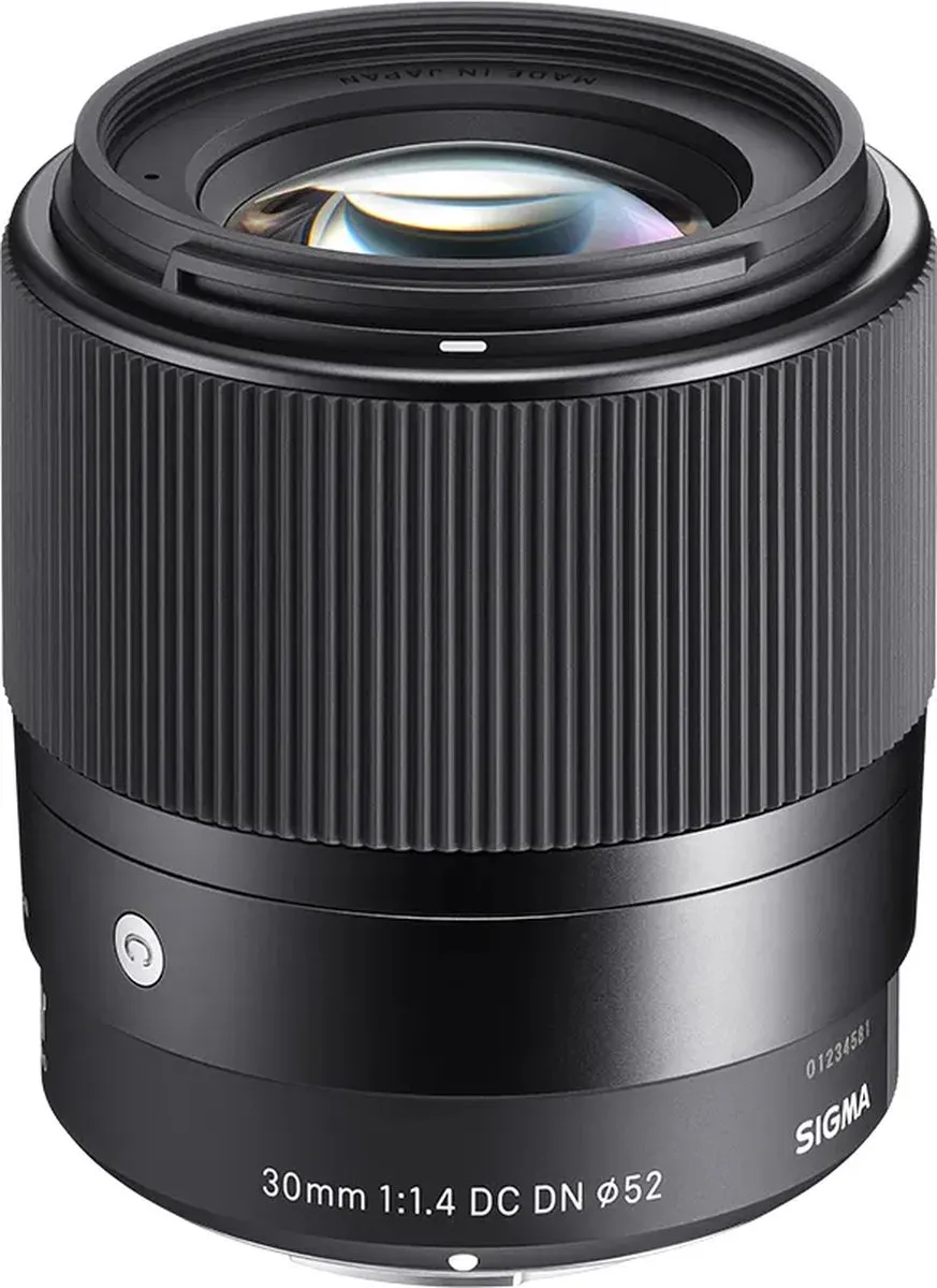 Sigma 30mm f/1.4 DC DN RF Mount - Videografie - 52mm