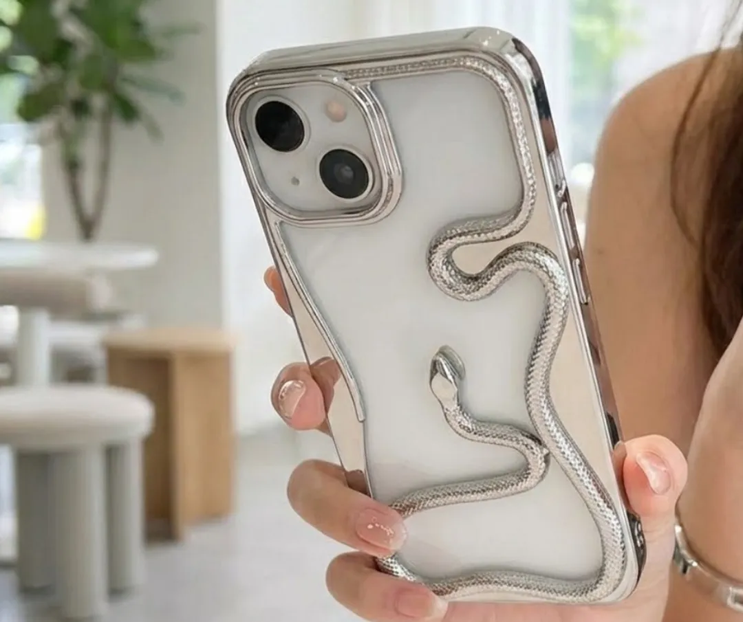 NUVEX iPhone 14 Plus Telefoonhoesje - Zilverkleurig Transparant