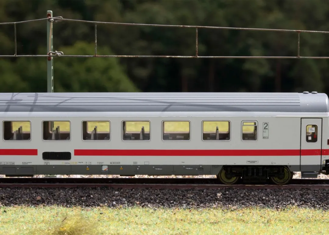 Märklin 43765 Salonrijtuig Bpmz 295.4 H0 - Lichtgrijs/Verkeersrood