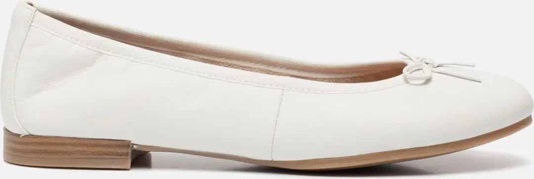 Tamaris ballerina`s wit Leer