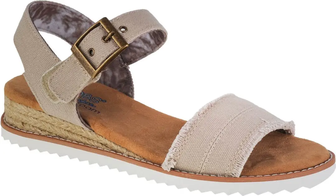 Skechers Desert Kiss-Adobe Princess 113541-TPE, Vrouwen, Beige, Sandalen, maat: