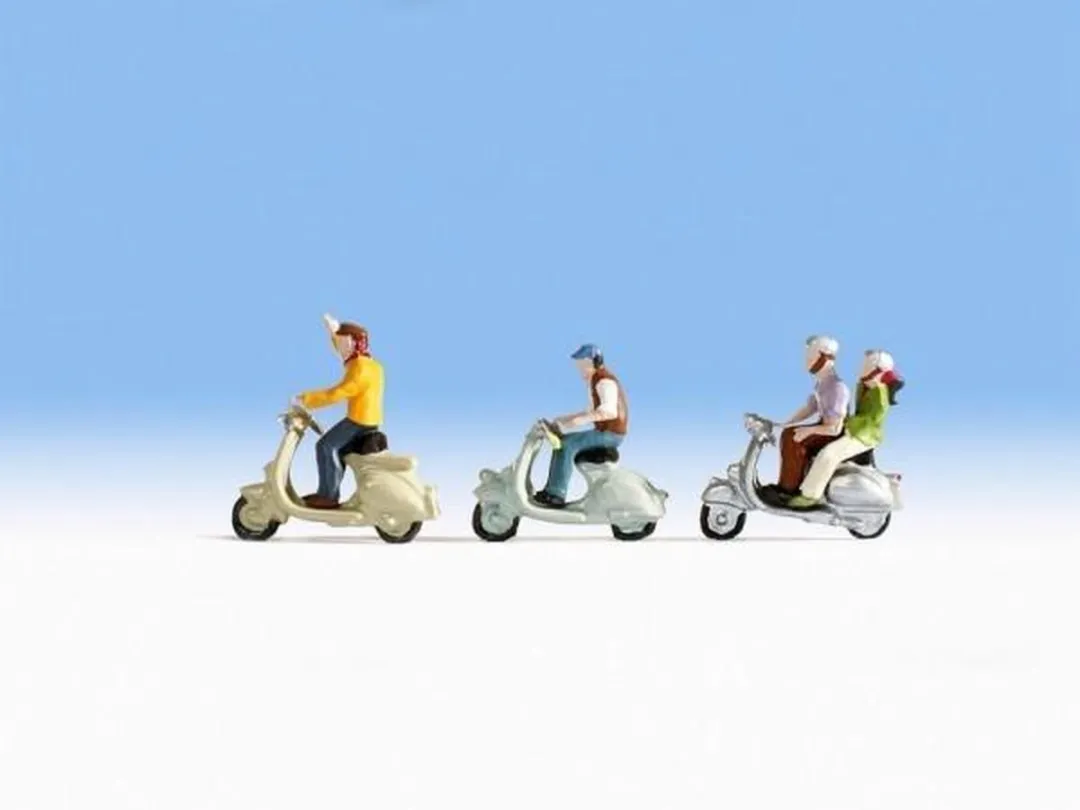 Noch Scooterrijders Vespa Modelbouwfiguur