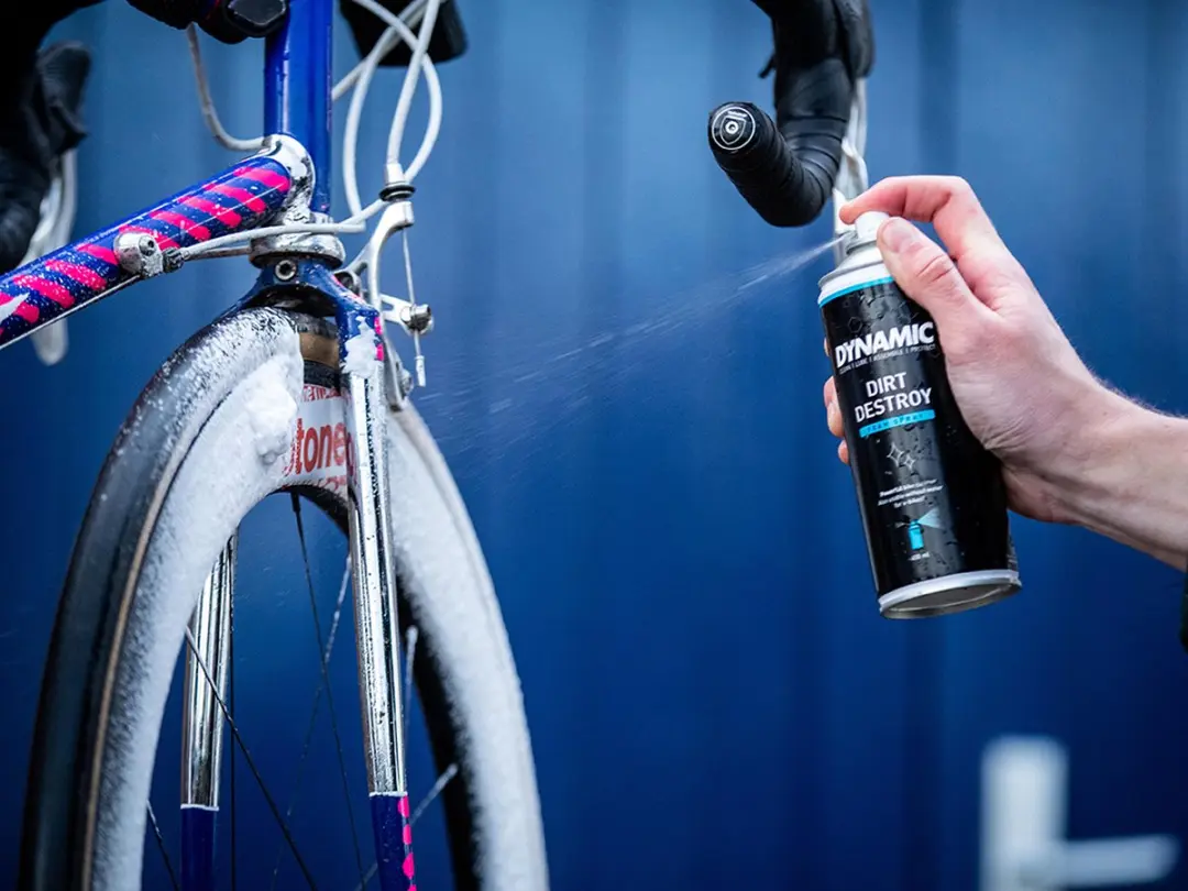 Dynamic Dirt Destroy Fietsreiniger Foam Spray 400ml - afbeelding 6 van 6