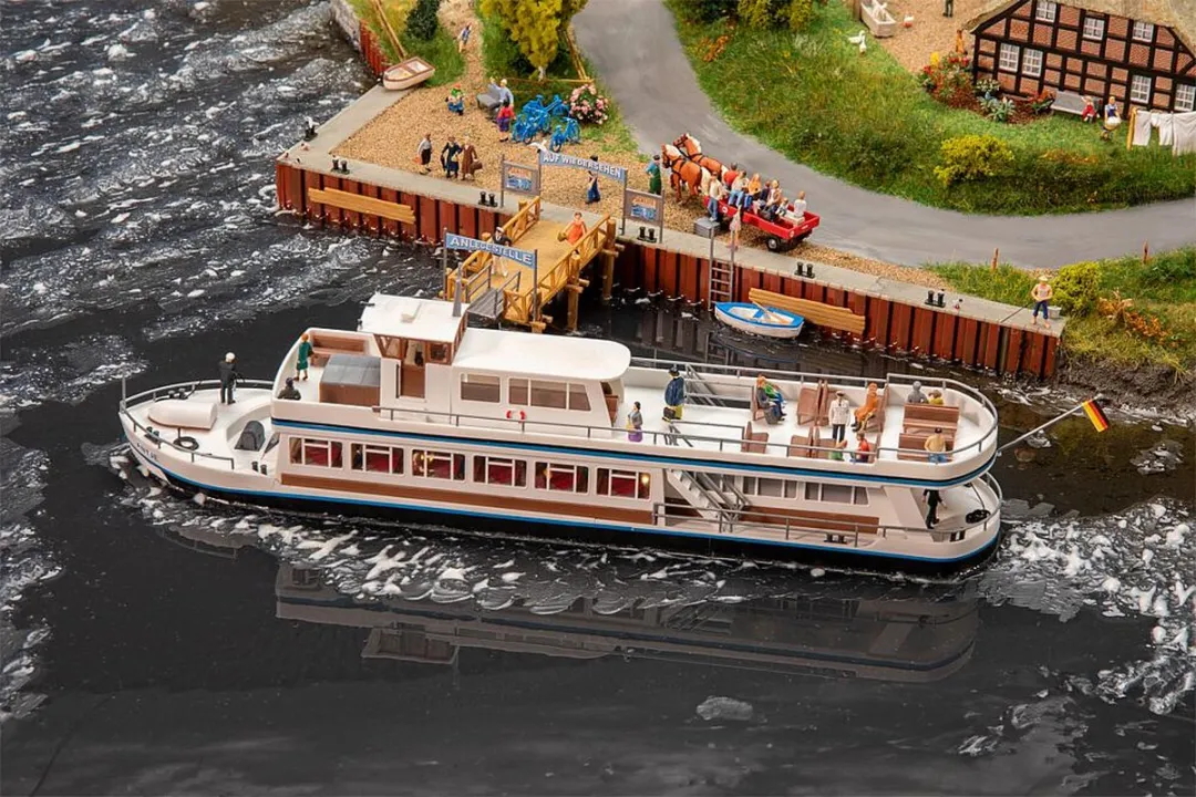 Faller H0 Passagierschip Modelbouwset