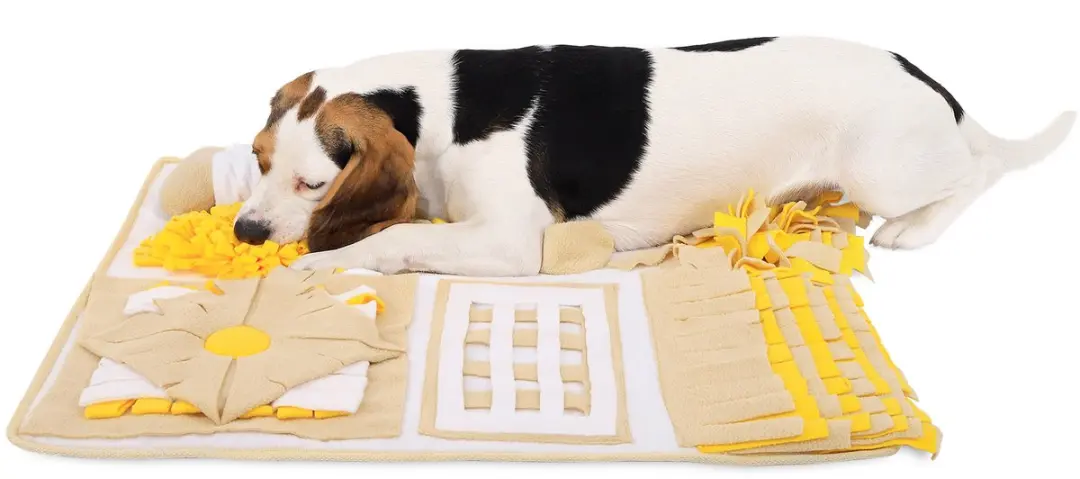 lionto Snuffelmat voor honden, zoekspel & anti-schrokmat, 70x60 cm