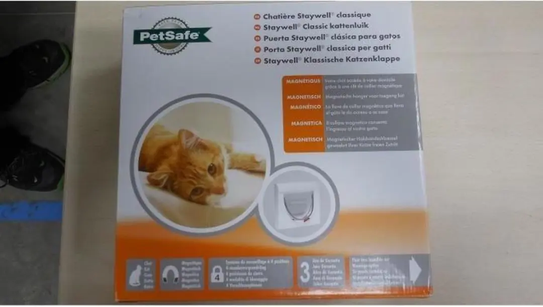 PetSafe 932 Magnetisch Kattenluik - Wit - afbeelding 6 van 6