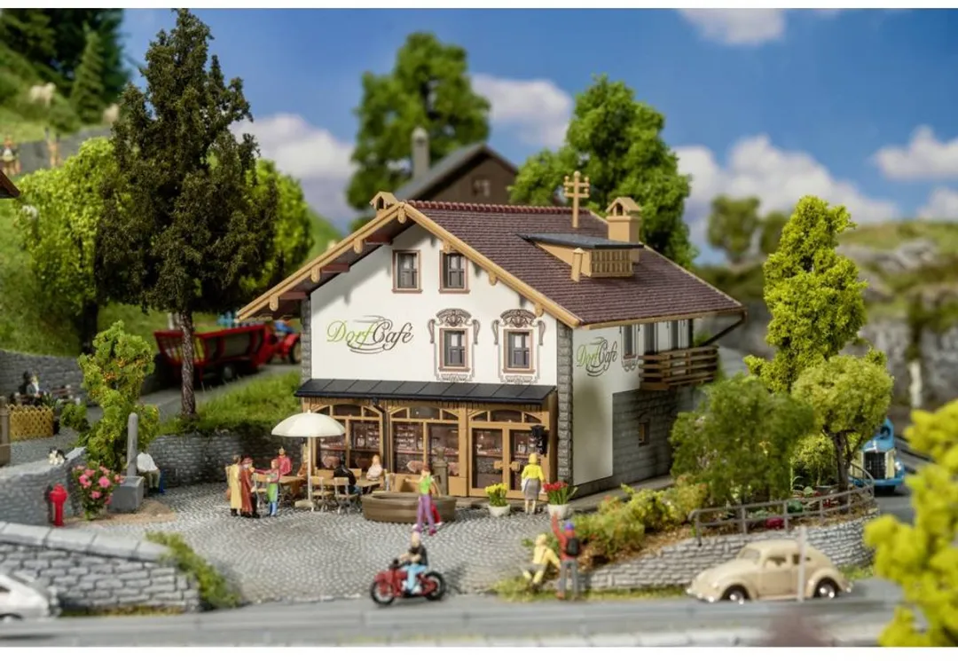 Faller H0 Alpenhuis met café